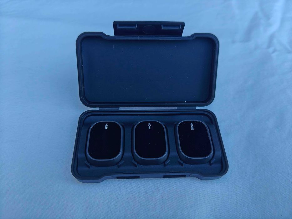 DJI Mini 4 Pro Fly More Combo cu RC2 – în cutie, în garanție + BONUS