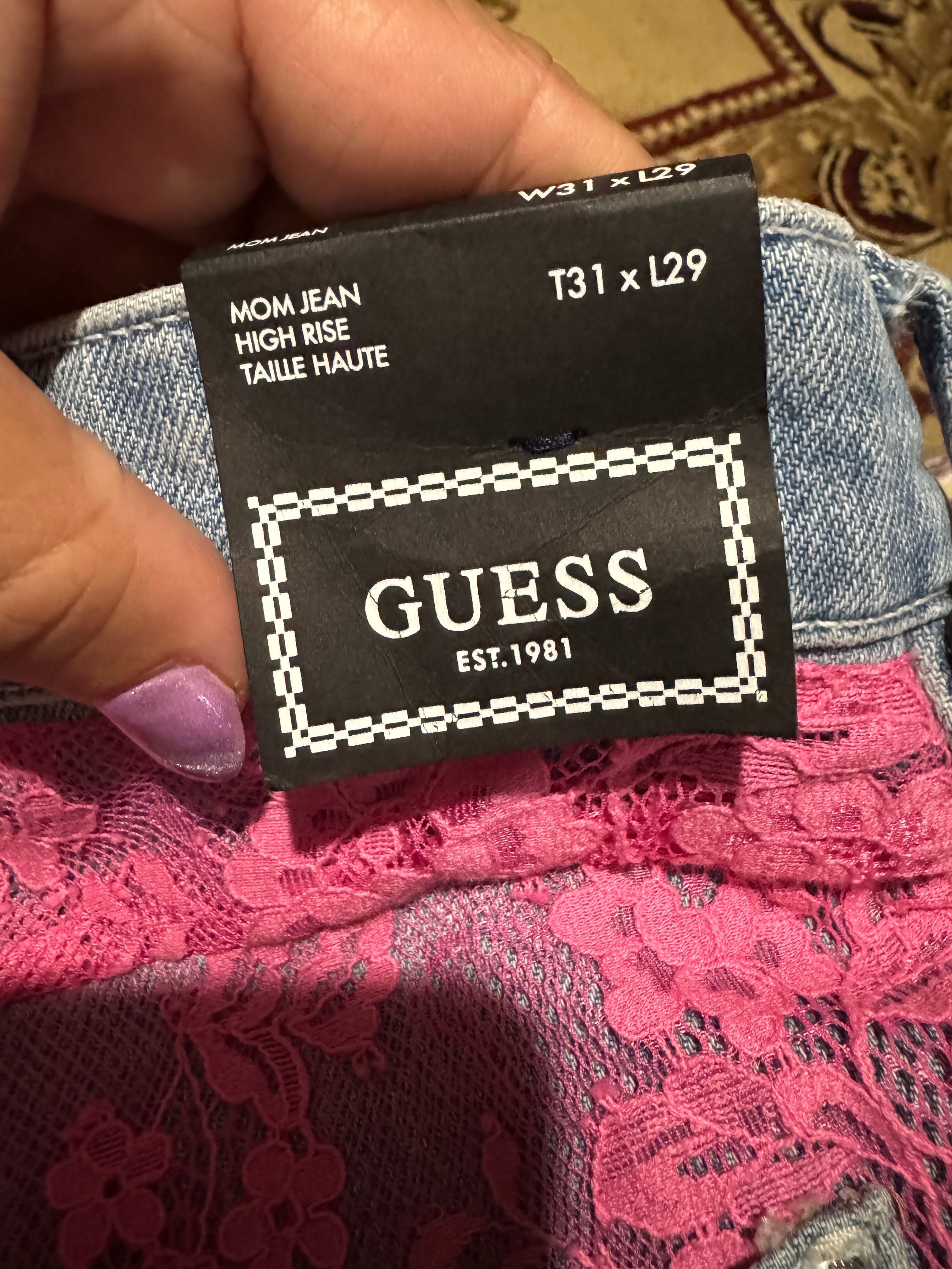 Дънки, дамски, guess,31 номер, чисто нови