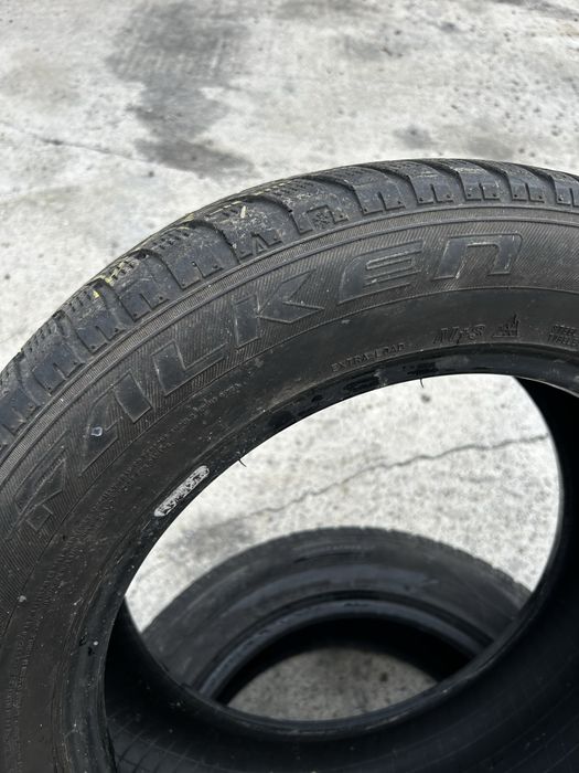 2бр Зимни гуми Falken 235/55R17