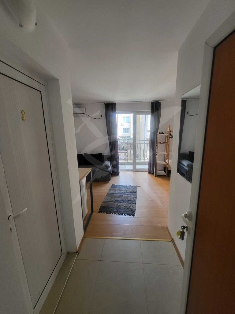 Продава се Ателие в Несебър - 38 кв.м за 1290 €/кв.м - Снимка #1