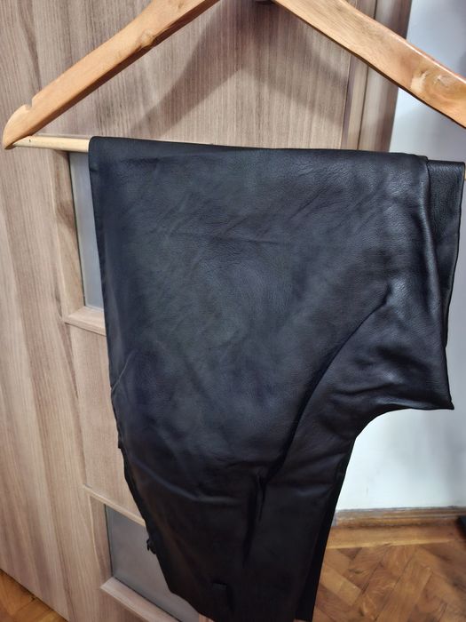 Pantaloni de dama