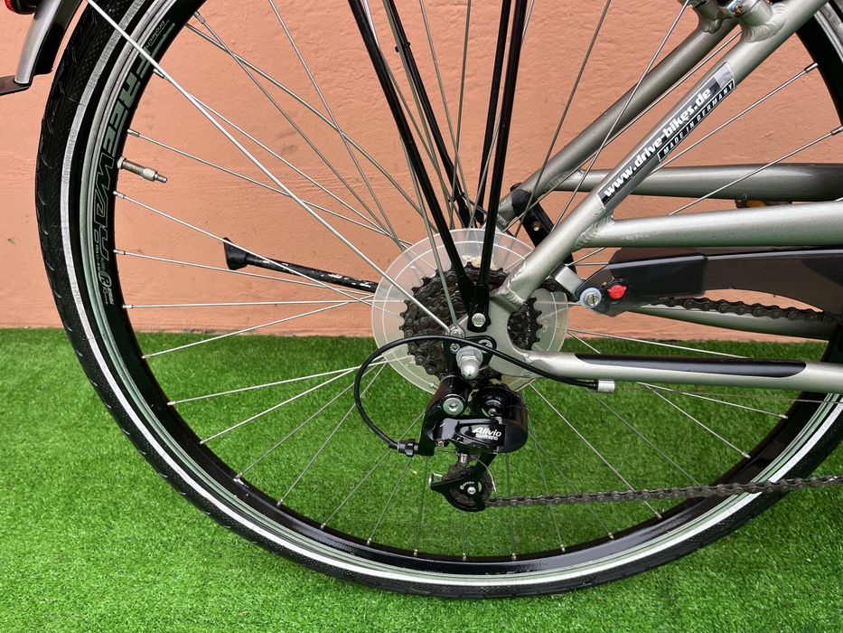 Като Нов Алуминиев Велосипед DRIVE 28цола 8х3 Внос Германия