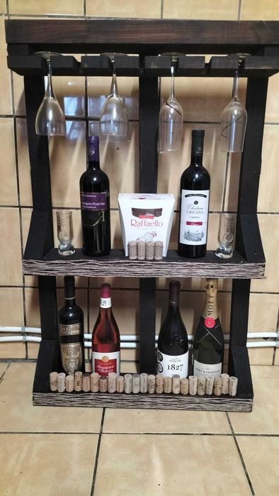 Mini bar rustic elegant