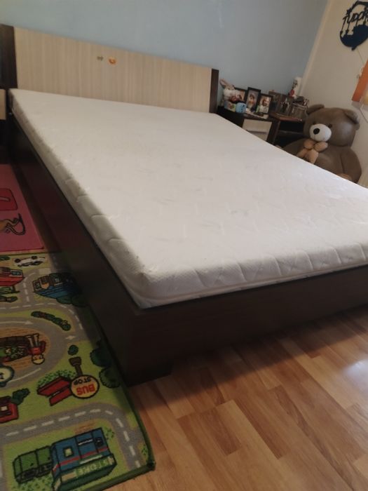 Pat 160 / 200 cu saltea