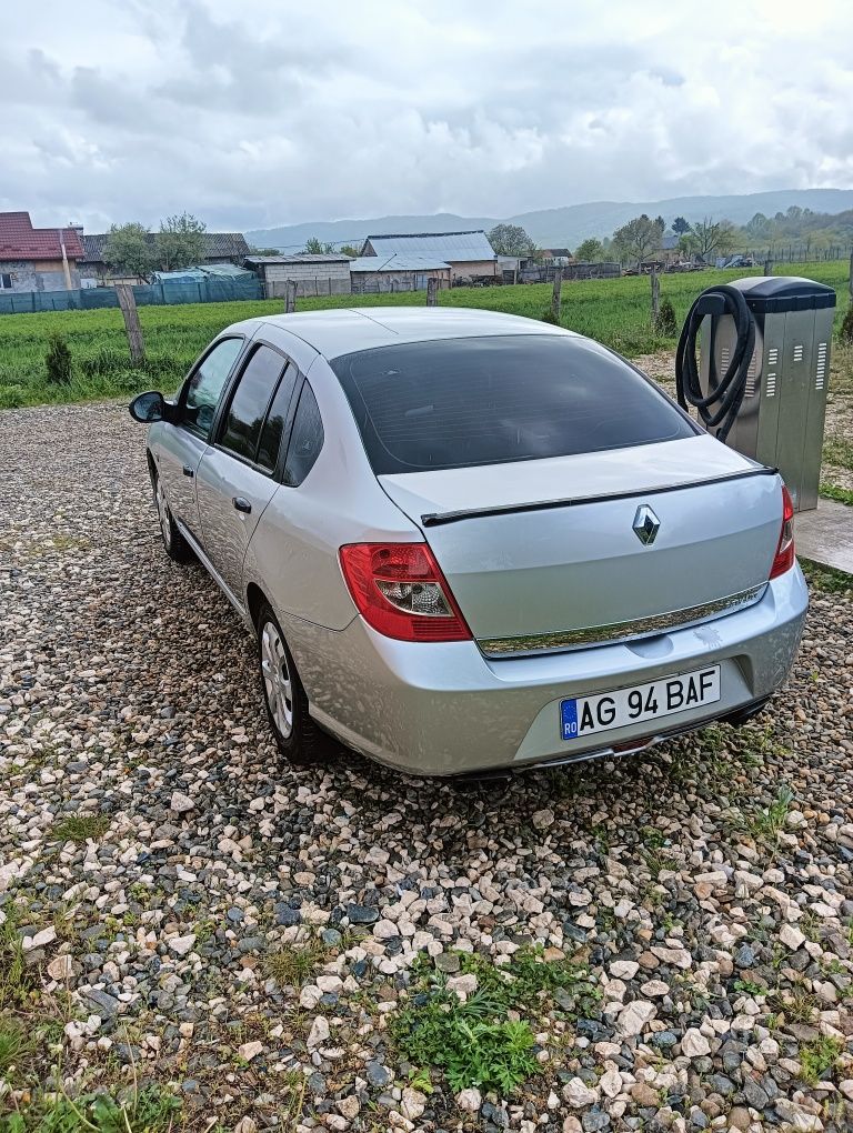 Renault simbol benzina +gpl