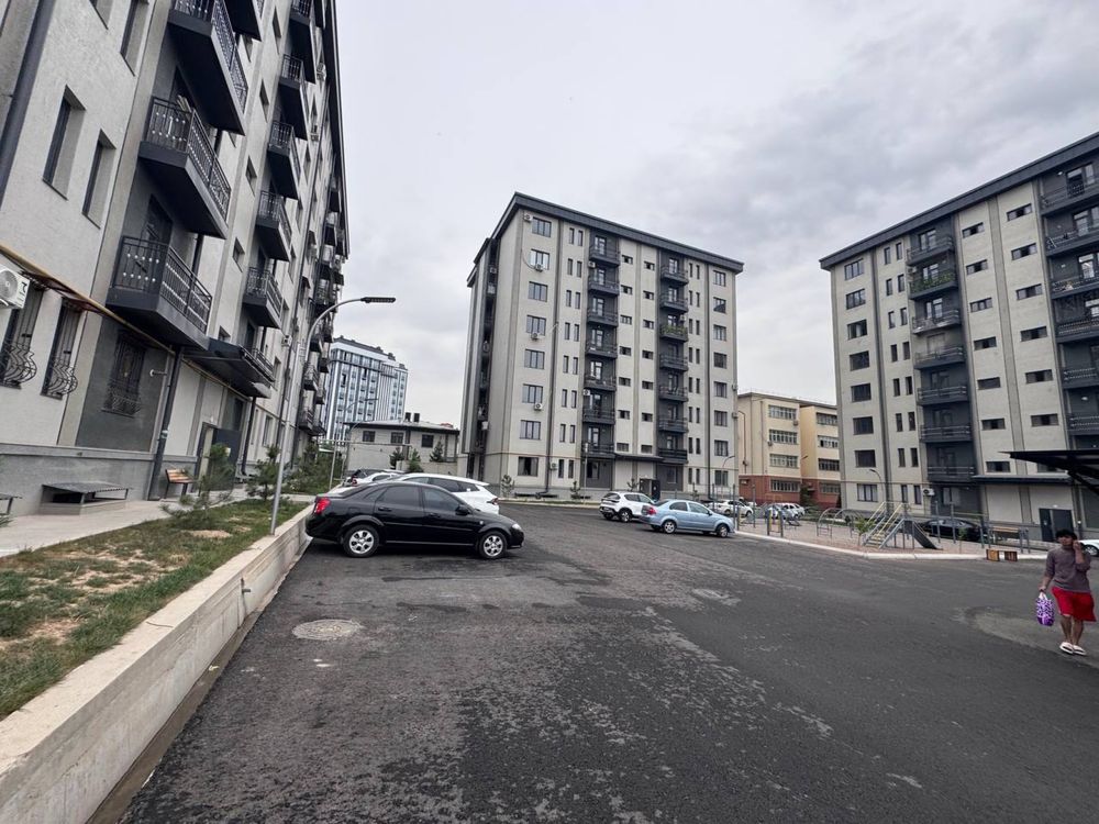 Метро Шахристан — 4-комнатная в новом доме 130 м²