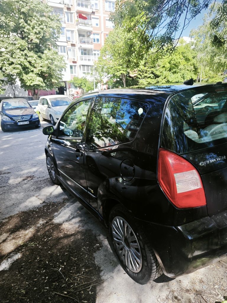 Спешно Citroen C2 облужен всесезонни гуми