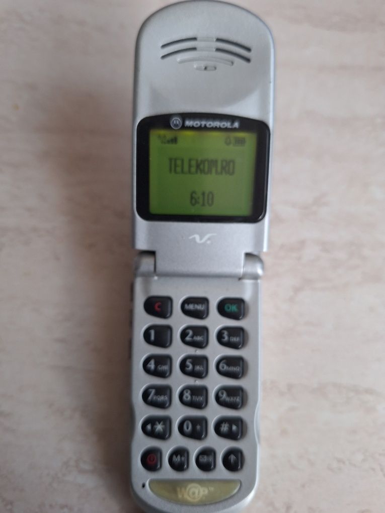 Telefon Motorola V50 MC2-41E15