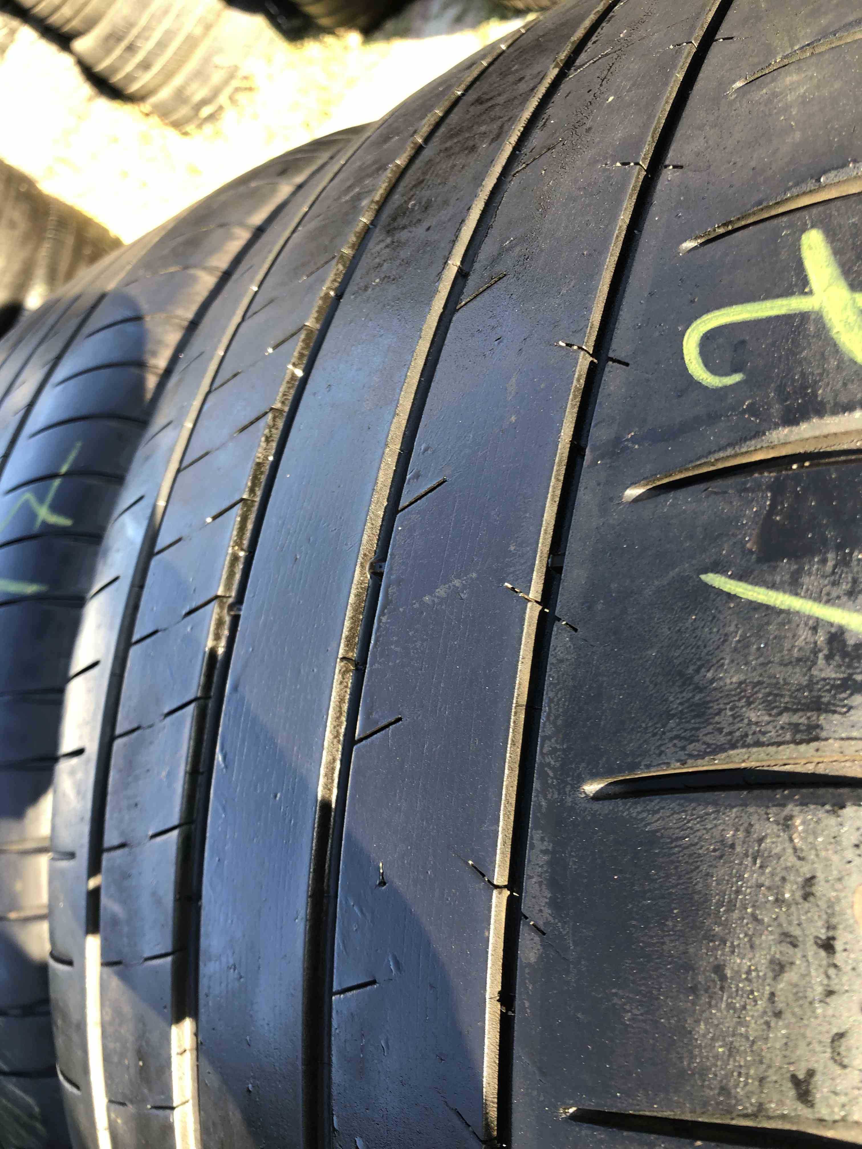 SET 2 Anvelope Vara 275/35 R21 MICHELIN Pilot Super Sport ZP Runflat