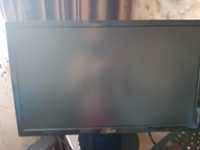 Monitor asus foarte bun