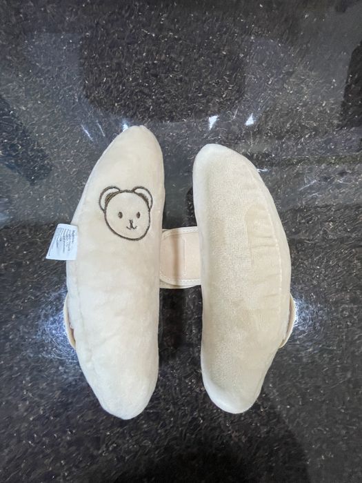 Възглавничка за поддръжка на главата при бебета