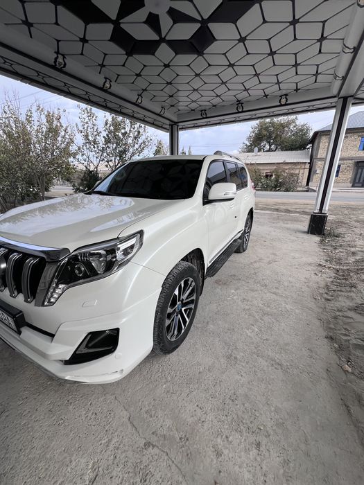 Tayotta Land Cruser xizmati