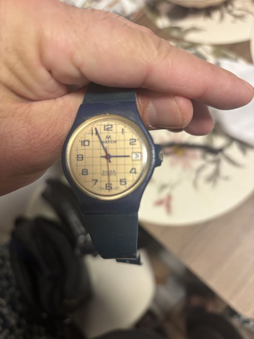 Casio edifice , insignum , lip , pulsar , mondaine ,swatch, ungaro