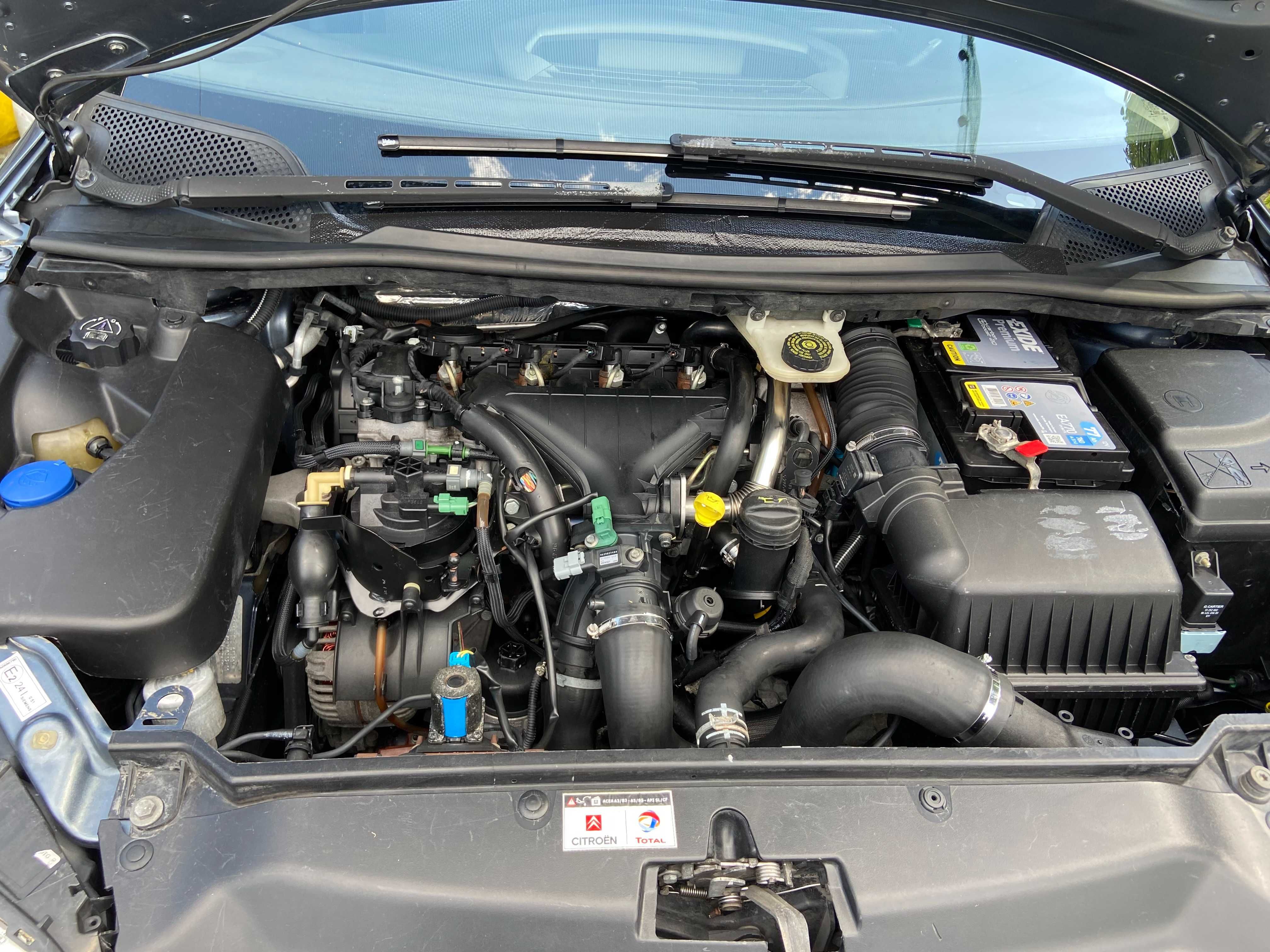 Citroen C4, 2005, 2.0 HDi, 136 кс, хечбек, 2 компл. гуми с лети джанти