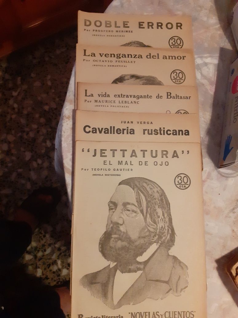 Reviste literare vechi din 1929 ,30,31 Spania