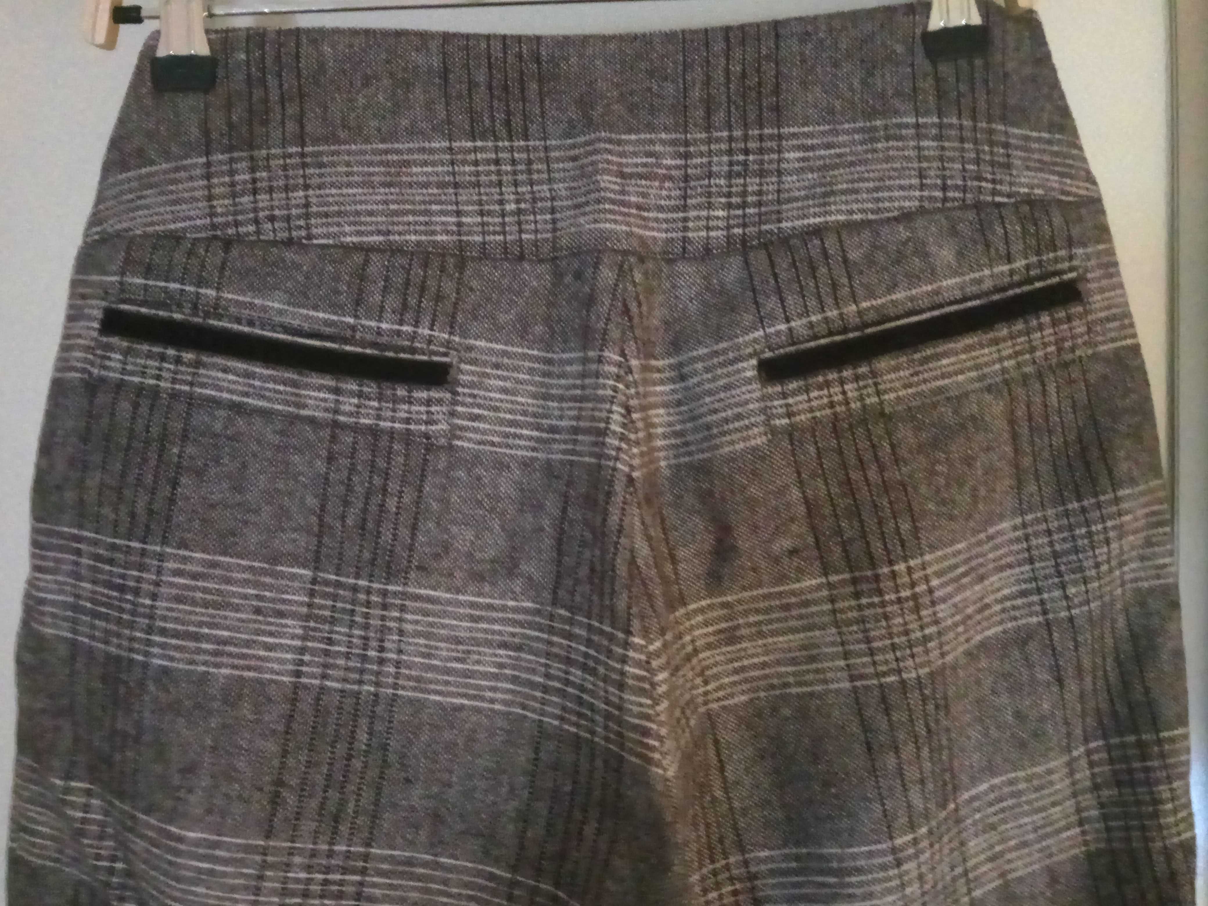 Pantaloni 3/4, cu lana, maro, mar.38-40 (M).