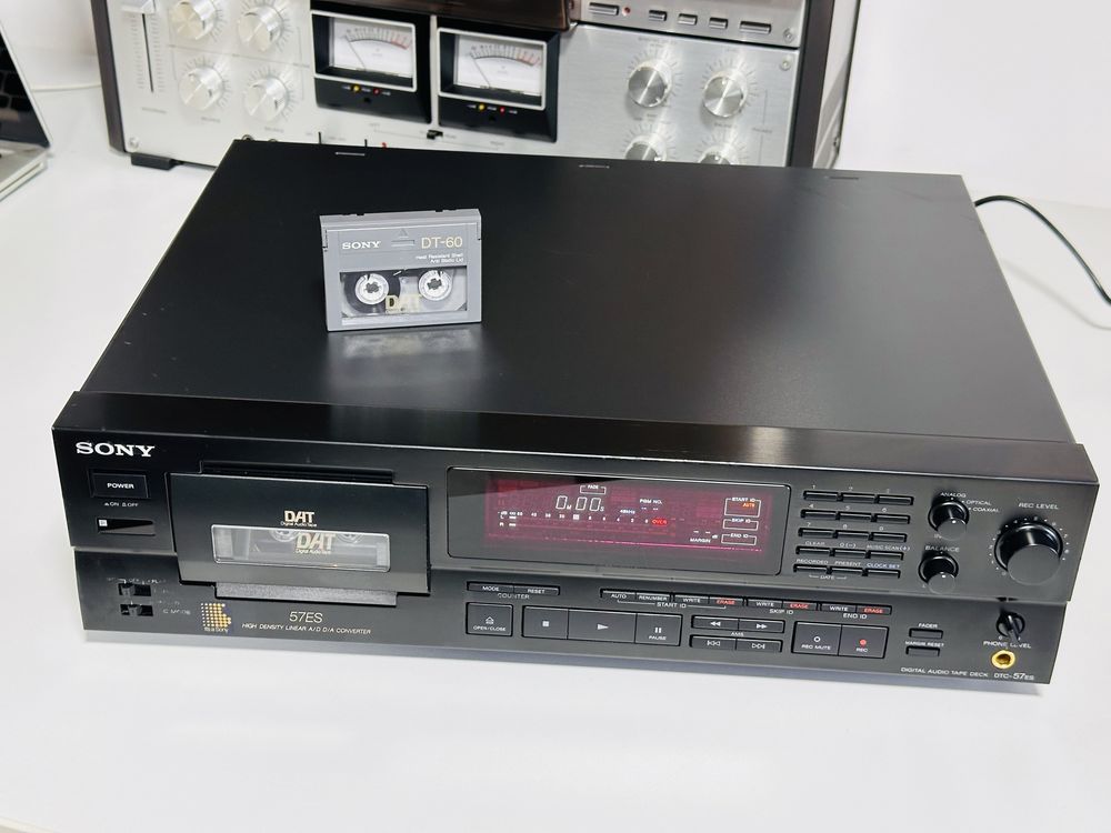 DAT SONY DTC-57ES,gama Esprit,Japan,optical In/Out,coaxial,digital !