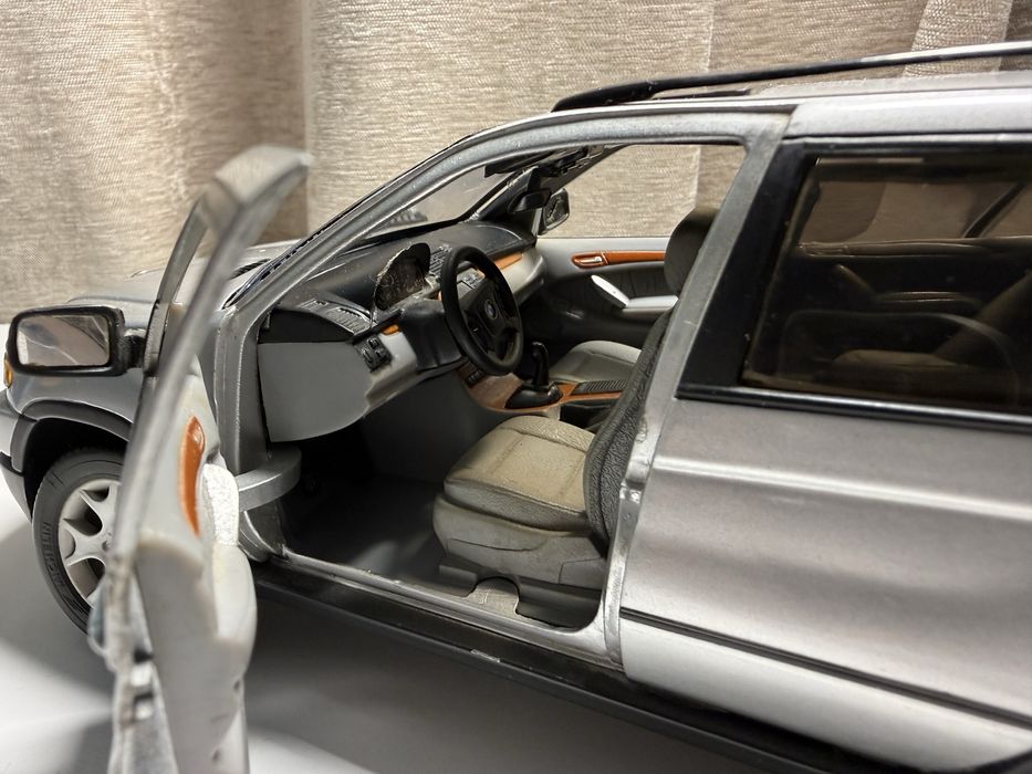 Vand Macheta BMW X5 1:18