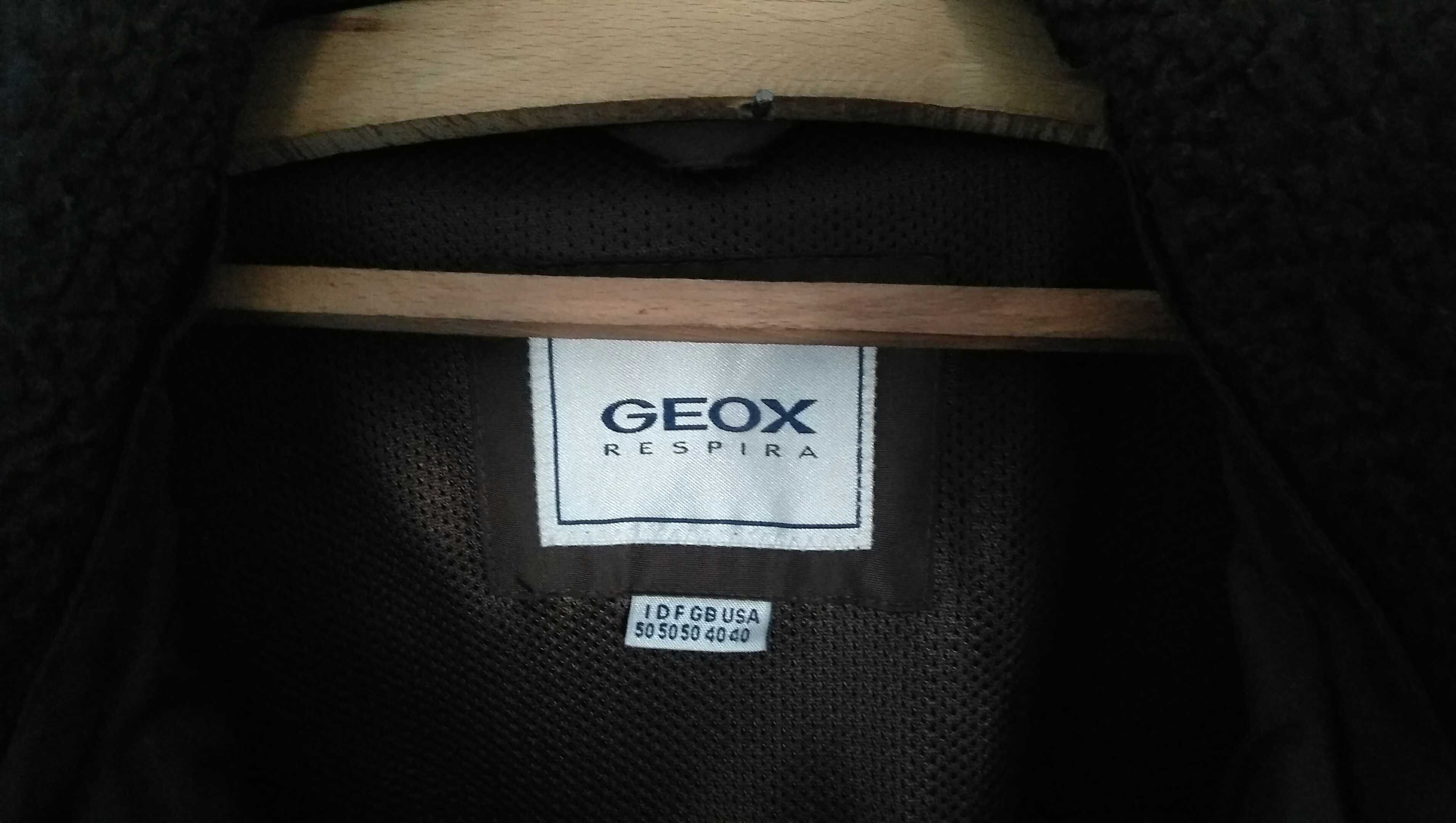 Мъжко яке GEOX RESPIRA. Размер 50. Водоустойчиво. Кафяво.