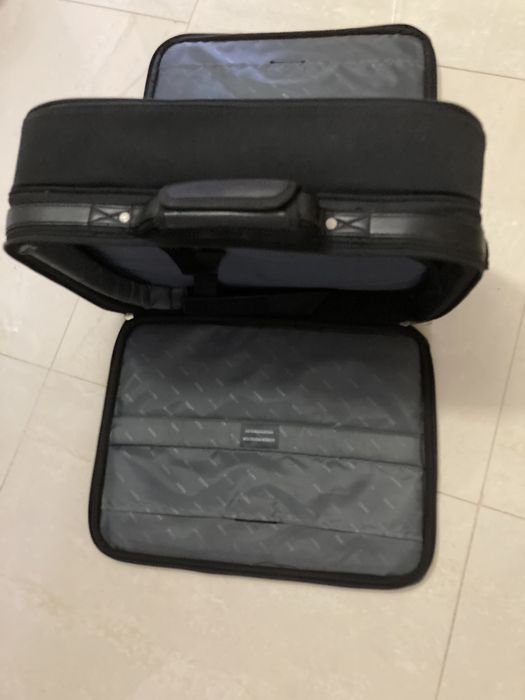 Geanta laptop / geanta office