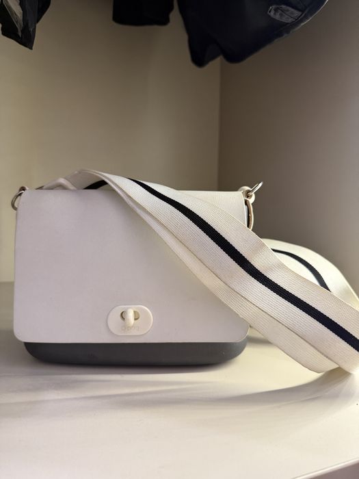 Малка дамска чанта Obag