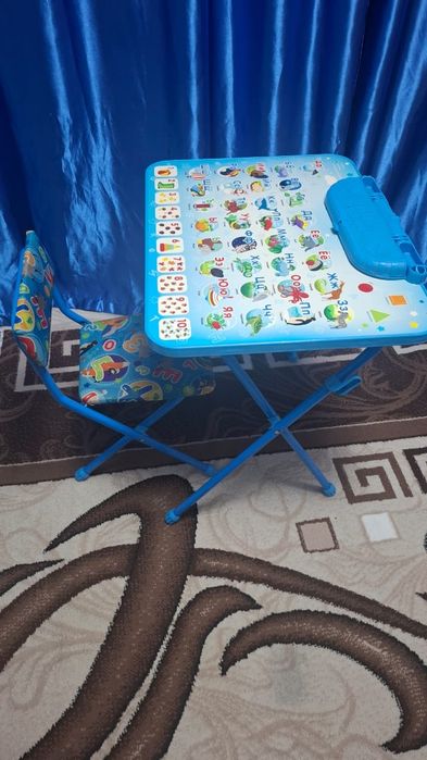 Детский стол складной