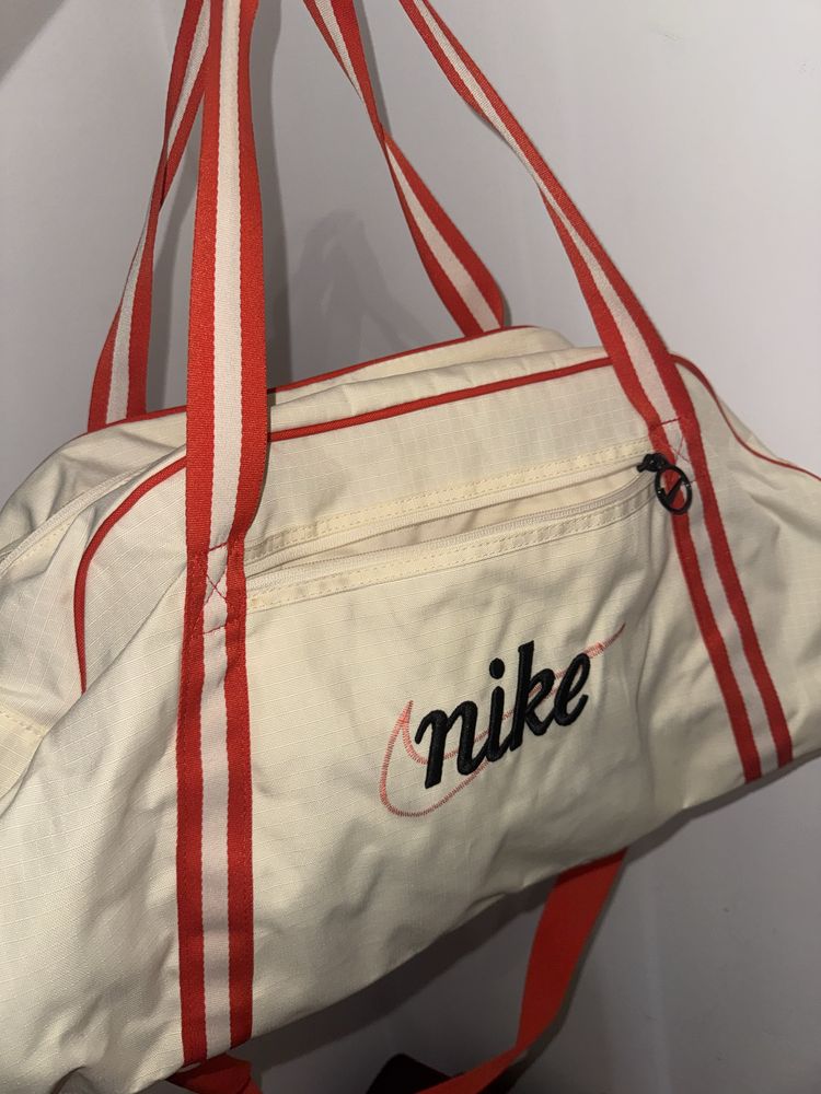 Спортен сак Nike