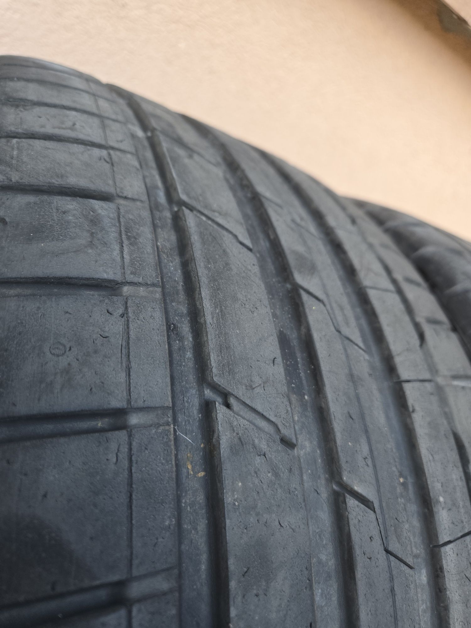 Летни гуми HANKOOK Ventus S1 evo 275/35/21, DOT0122