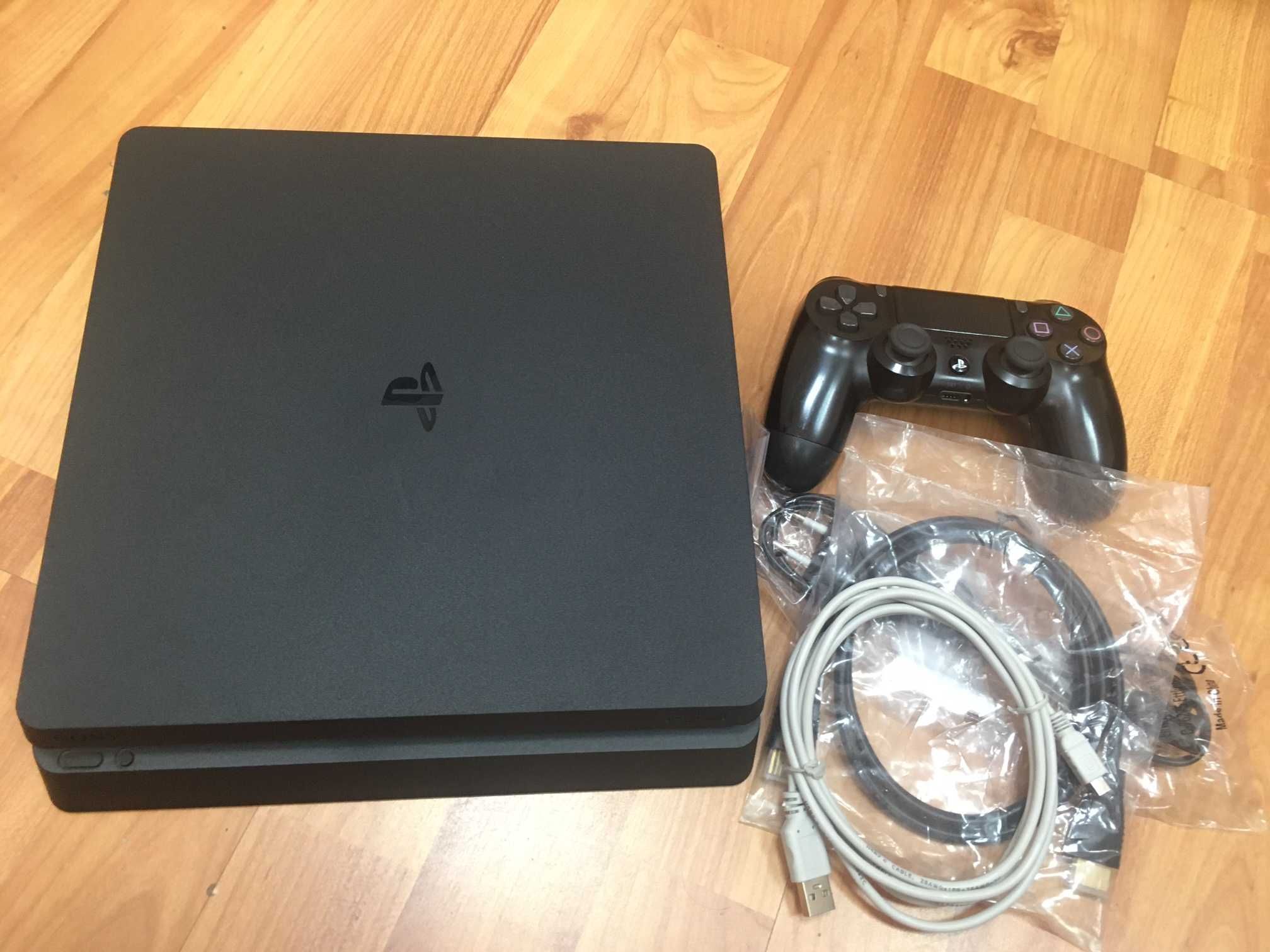 Sony PS4 Slim 500GB с гаранция! Изплащане!