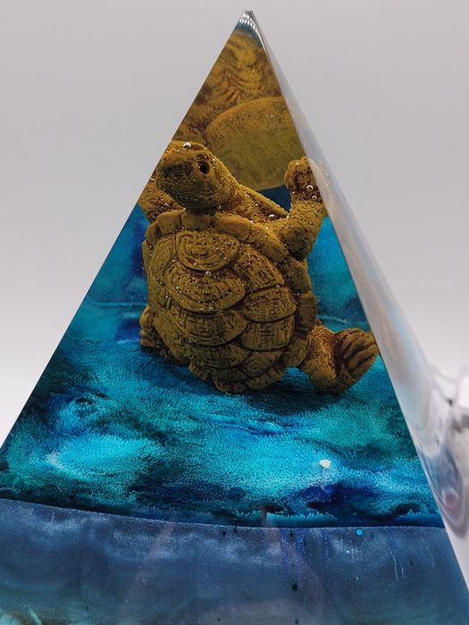 Lampa decorativa piramida cu model maritim