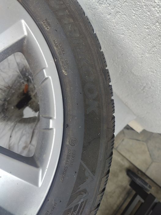 Vând Jante Mercedes