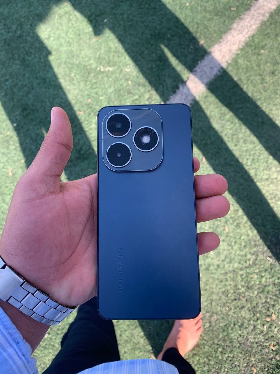 Techno  spark 20