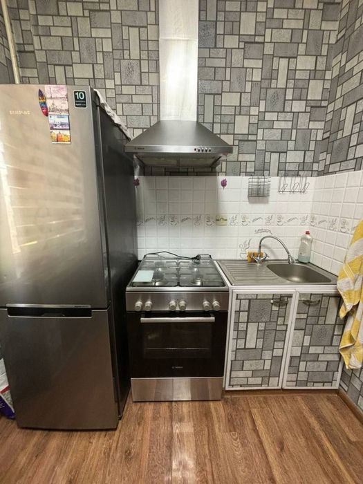 х Высокопотолочка 2/3/4 Чиланзар 2 квартал,Орт.Алея Гагарина,Обш:60м2