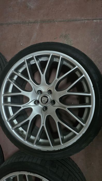 Джанти с гуми Jaguar XF XE 20" 5x108 245/35/20 Hankook Ventus S1 evo3