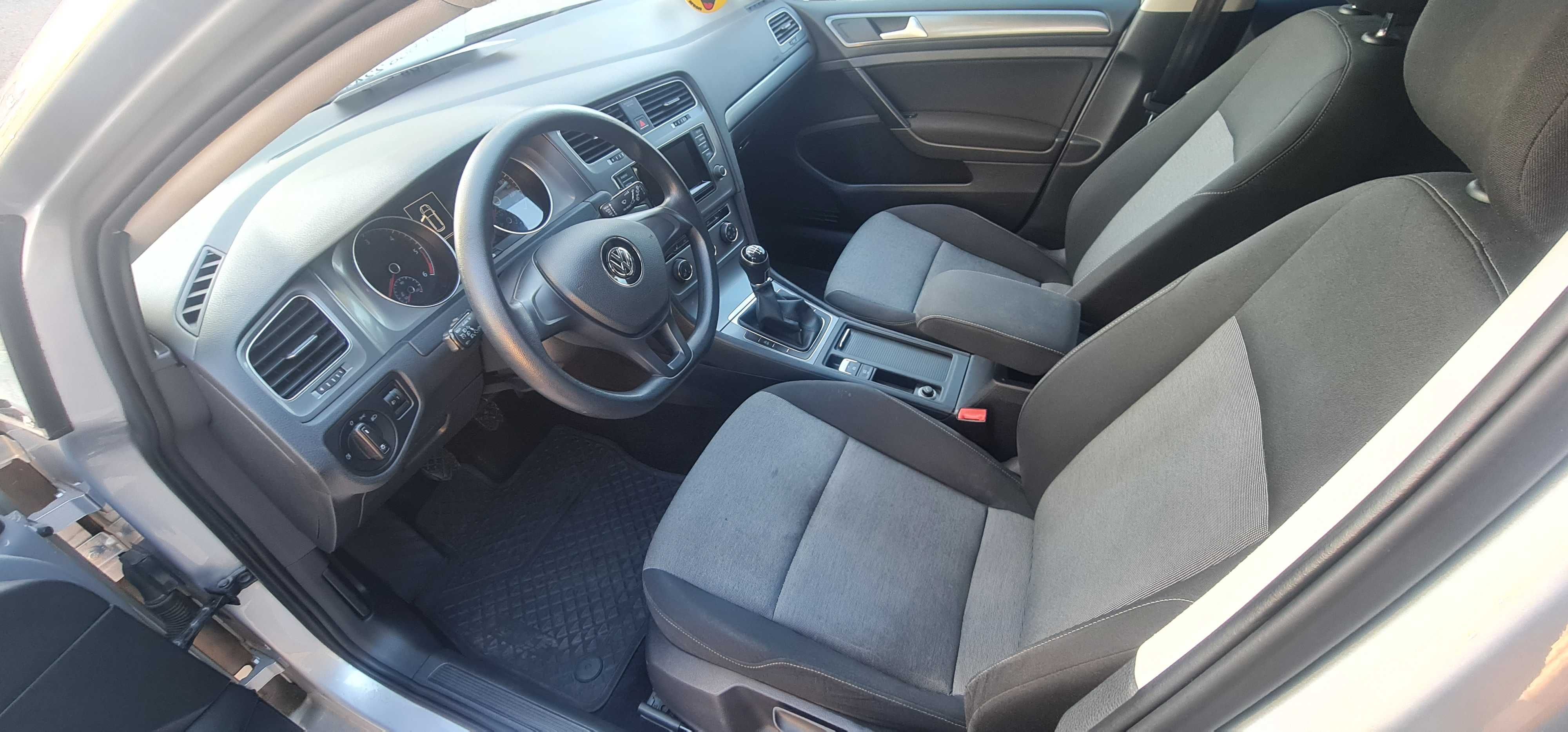 VW Golf VII Variant Diesel 1.6 TDI BMT
