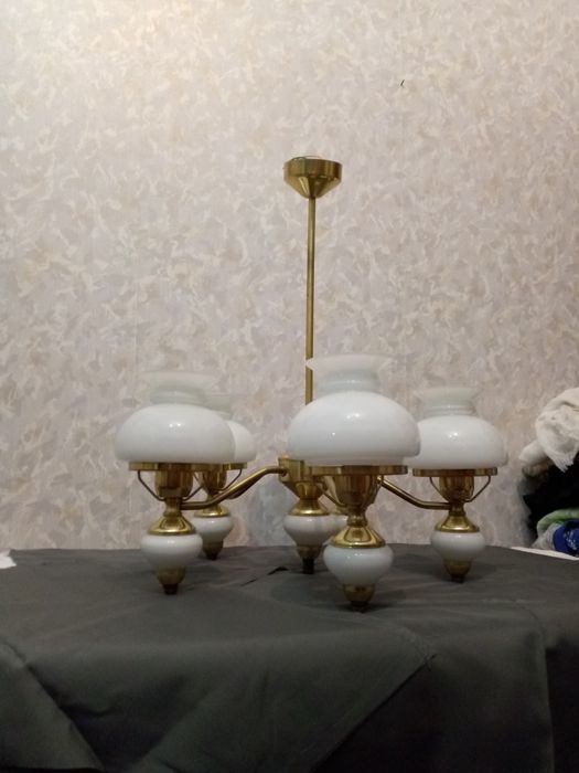 Люстра польская продается