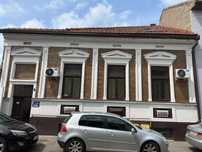 Cladire de birouri - ultracentral - accept variante cu apartamente