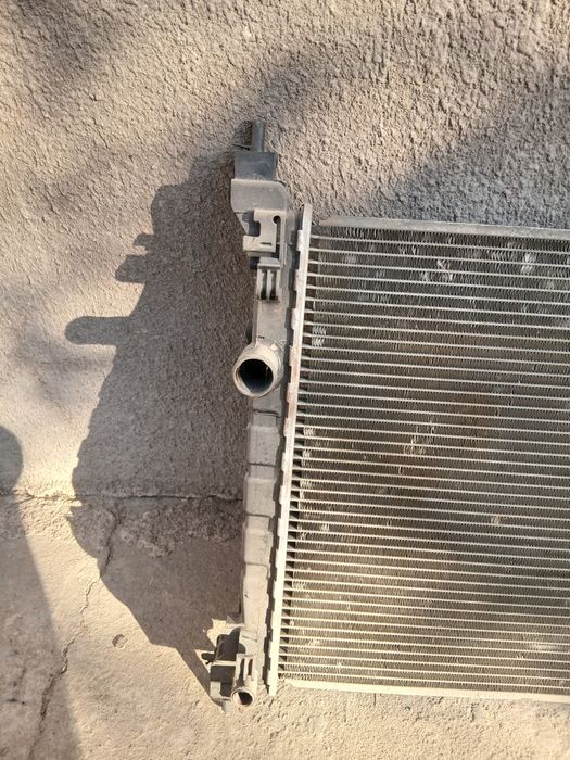 Спарк радиатор бу янги олдим турибди керакла олиб илшатсин