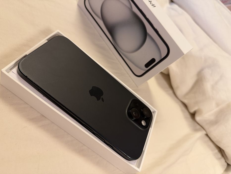 Iphone 15 с гаранция А1 128гб / gb черен