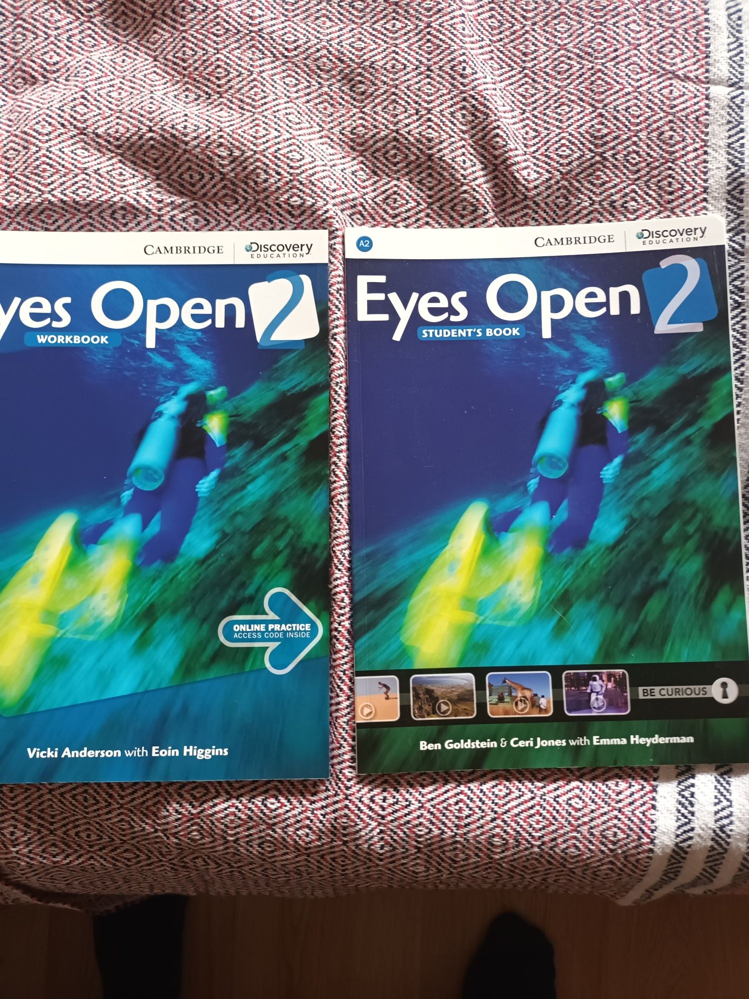Учебник и тетрадка Eyes open 2