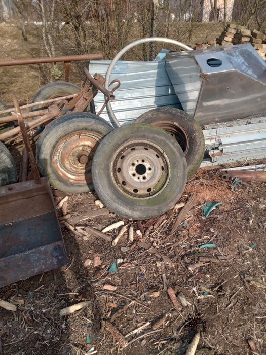 VÂND  Acxa DE REMORCĂ  în stare  Bună