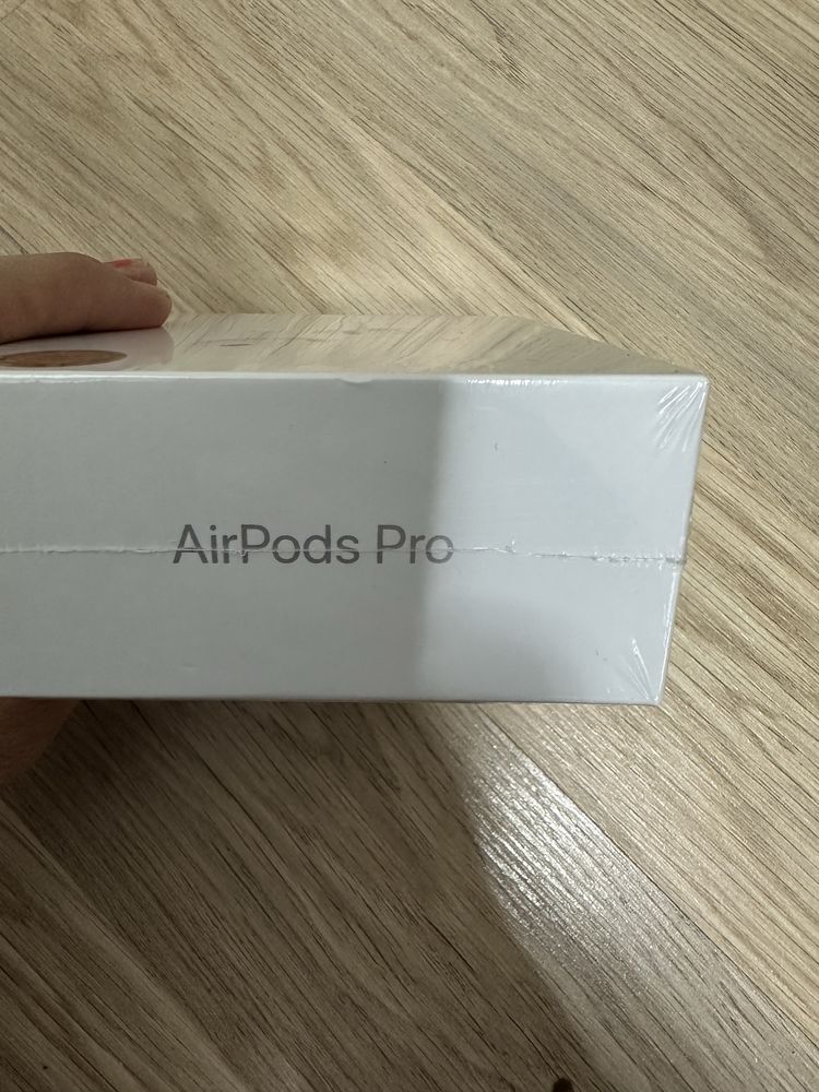 Наушники безпроводные AirPods pro, AirPods pro 3 последняя версия