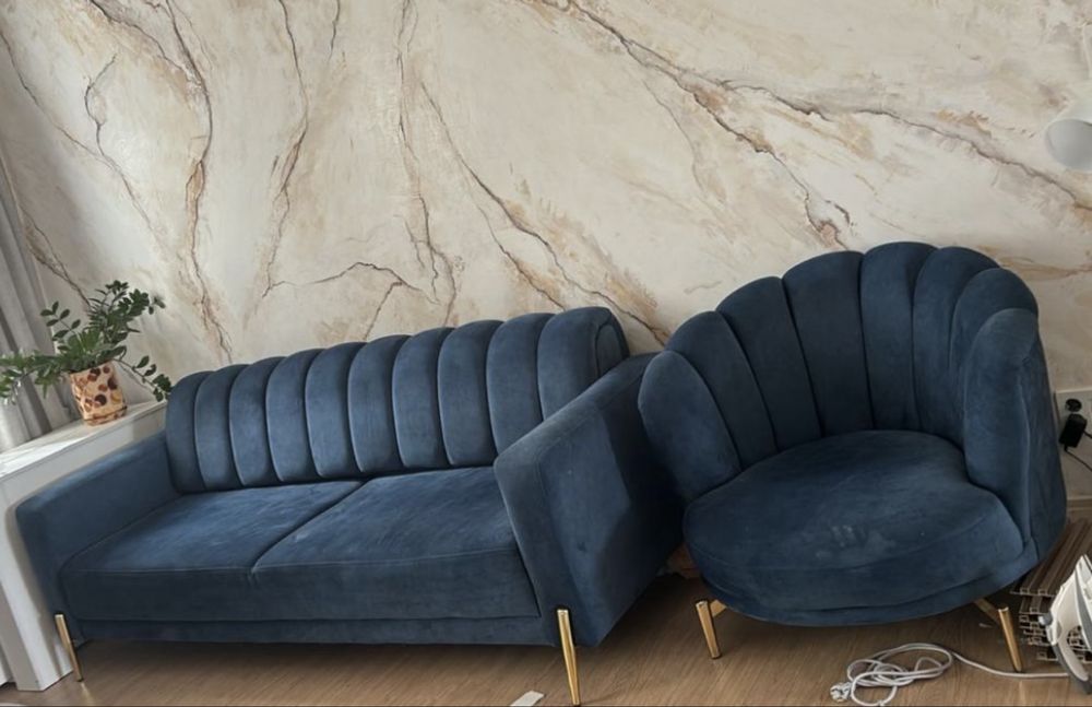 Продам диван и 2 кресла