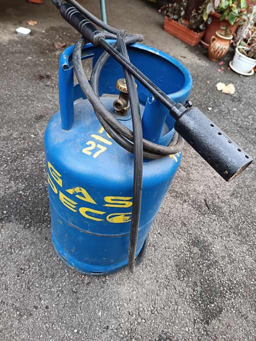 Butelie cu guler cu parlitoare pentru porc predare personală