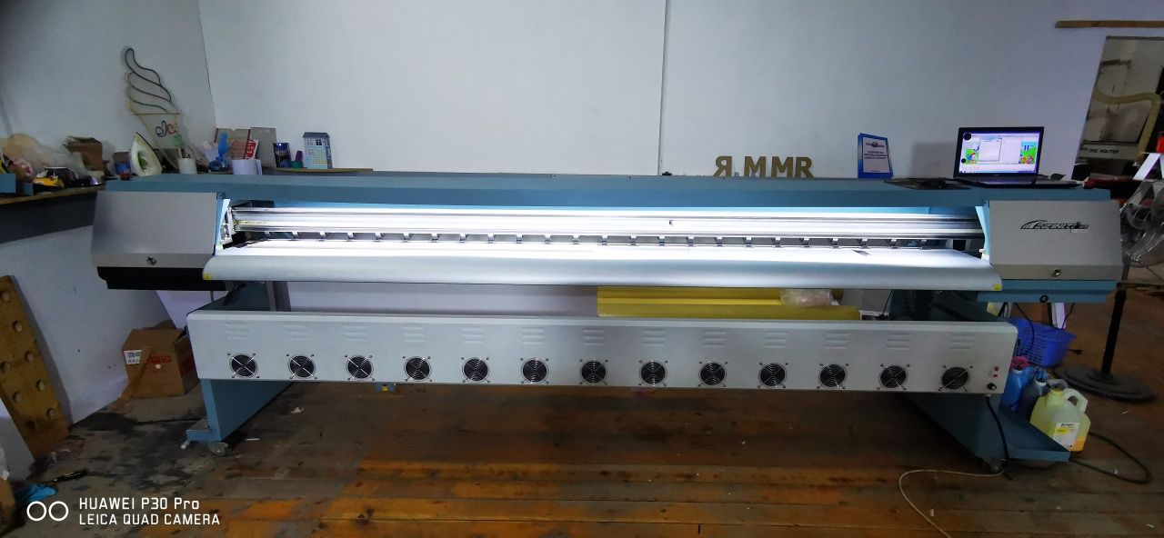 Широкоформатный принтер FY-3208R