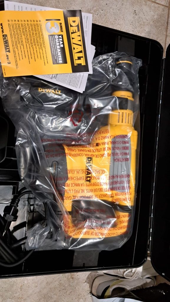 Rotopercutor Dewalt D25614