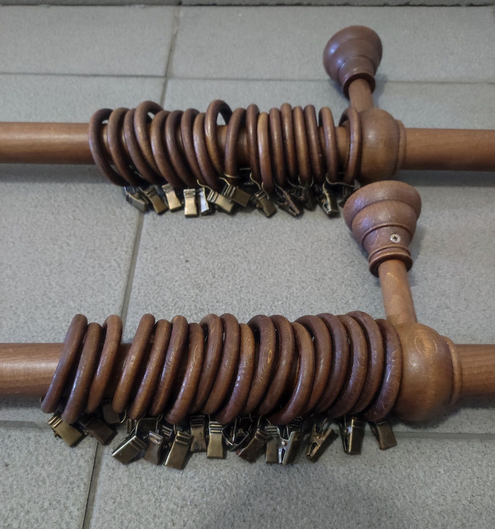 2бр. Дървен Корниз