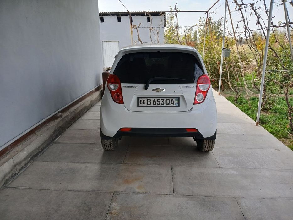 Spark idealni 2 pozitsiya