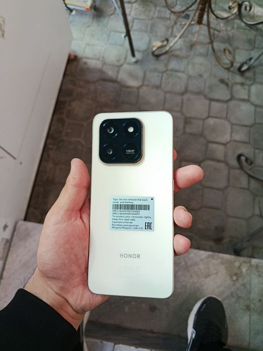 Honor X7D kafolati bilan