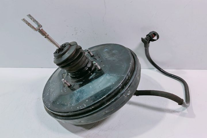 Tulumba Frana Dacia Logan prima generatie